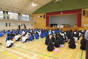 防災訓練を実施 全体 学校の様子 横須賀市立北下浦中学校